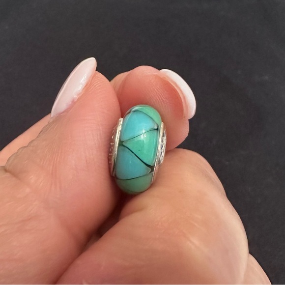 Pandora glass bead - Picture 1 of 3